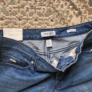 Nine West Women's Chrystie Capri